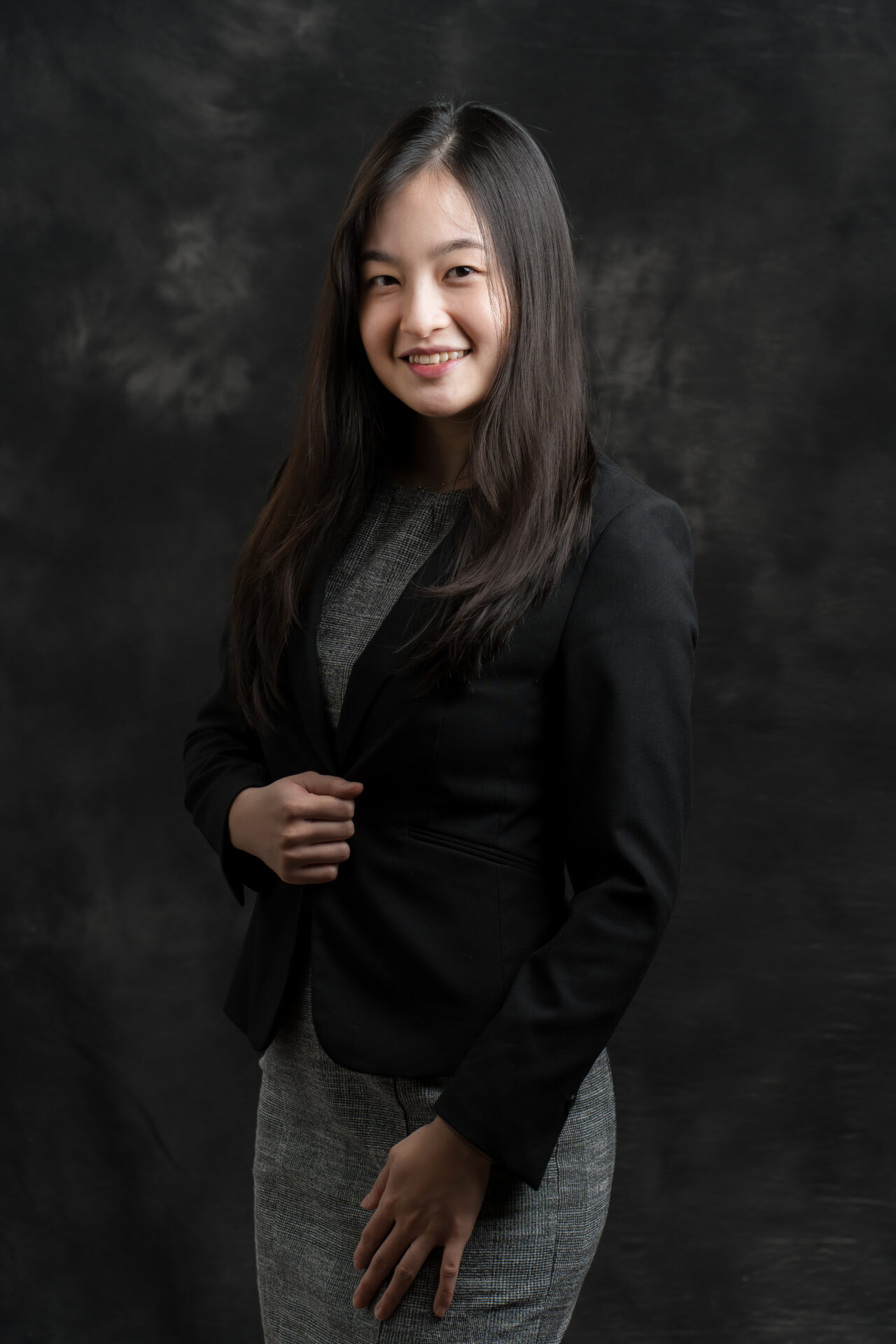 scg 20230814 headshots sabrina chang 002